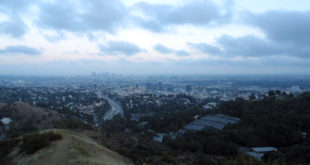 Los Angeles as seen from Mulholland Drive.